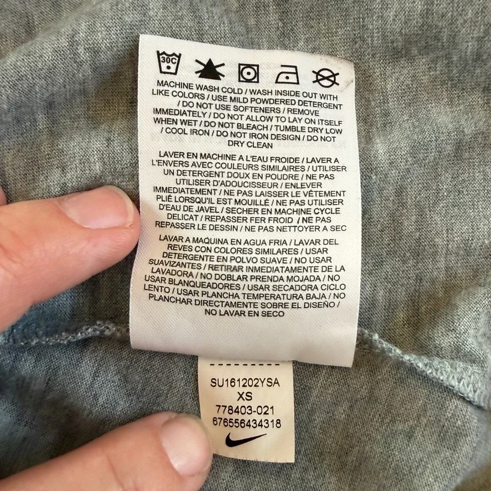 Nike Dri-FIT Tank Top Womens XS Gray Racerback Running Training Graphic Athletic